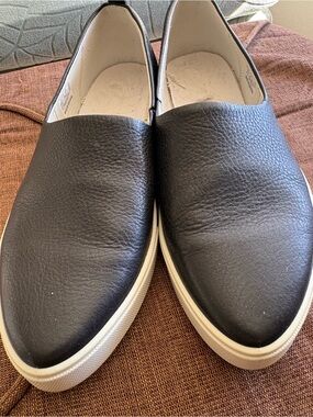 Ecco leather  Black Slip-On Casual Shoes - Comfortable Everyday Style